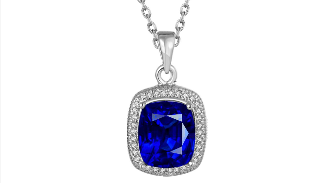 N425 Royal crystal pendant