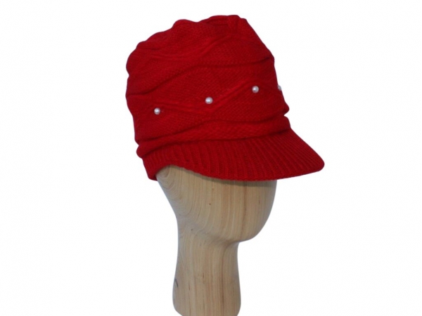 H016 Red peak hat with pearl detail.