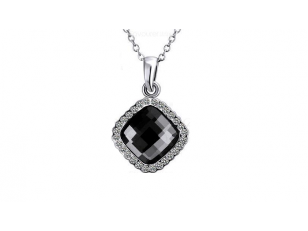 N462 Grey crystal necklace